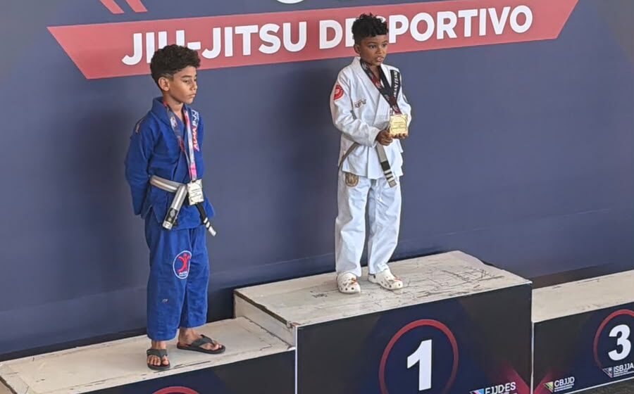 Atleta mateense conquista título de jiu-jitsu no Vitória International Cup