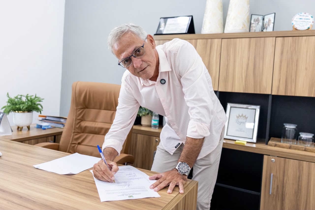 Marcus viaja ao exterior, Segantini assume a Prefeitura e Wan Borges a presidência da Câmara