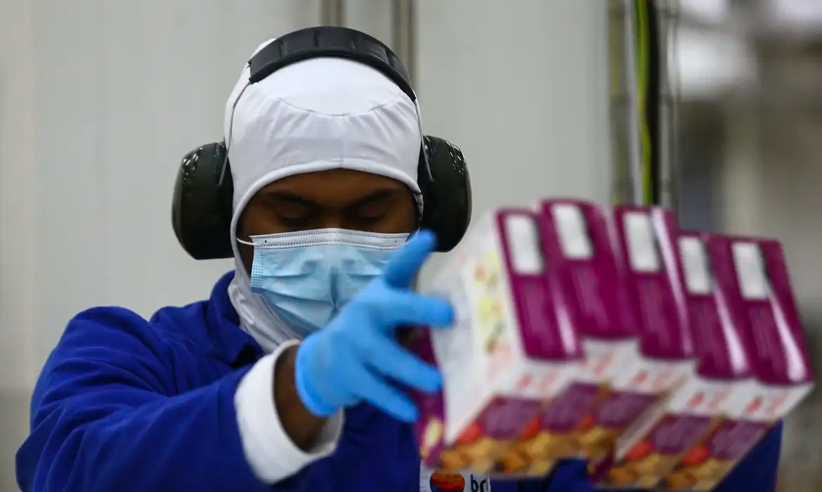 Saúde mental ganha destaque em seminário sobre riscos no trabalho