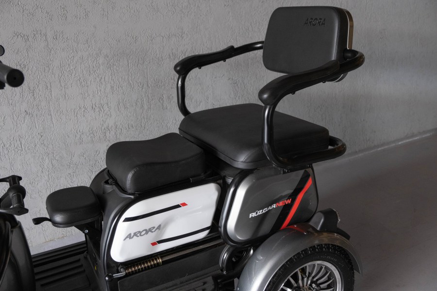 scaun tricicleta electrica ruzgar