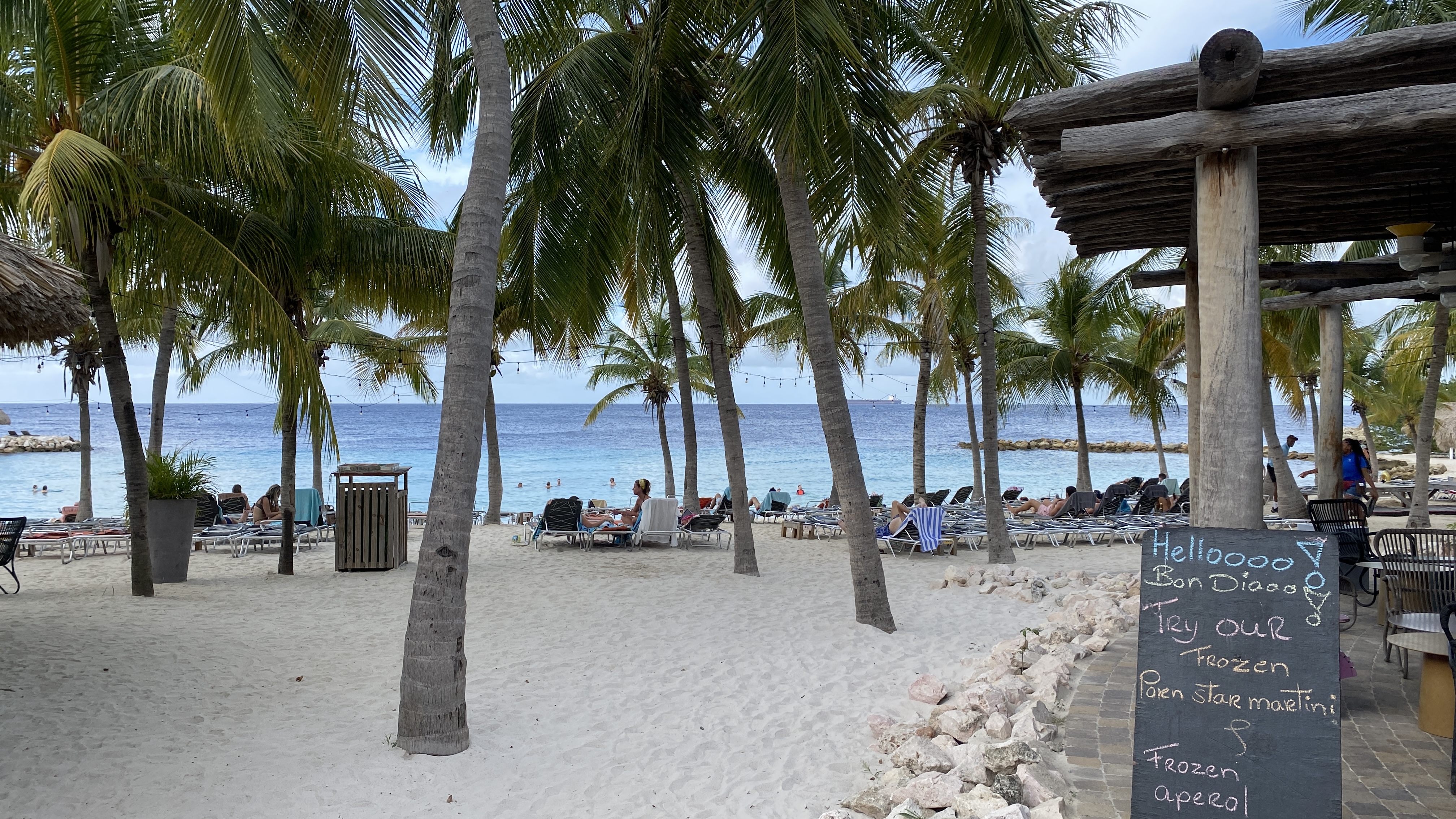 Bluebay Beach Bar