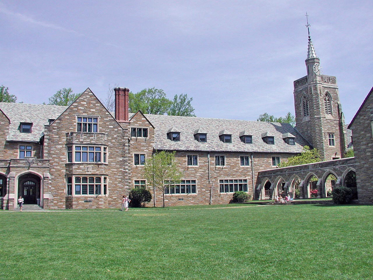 University of the South nearby homesites