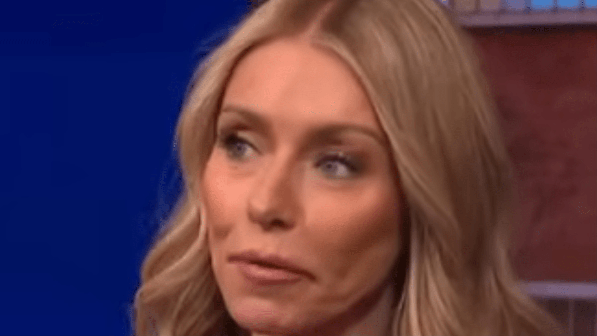 Kelly Ripa on Live with Kelly and Mark