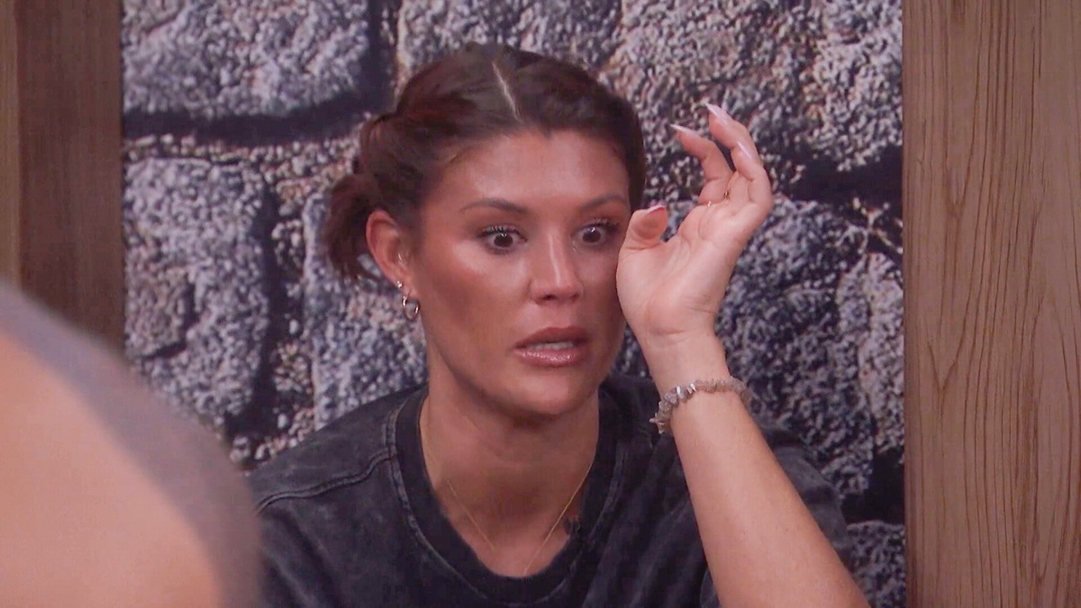 Haley Crying BB28