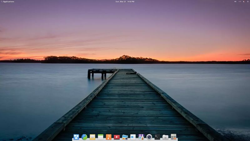 Top 10 Linux Distros For Different Use Cases Tecadmin - Download Elegant Space Photo | High Resolution
