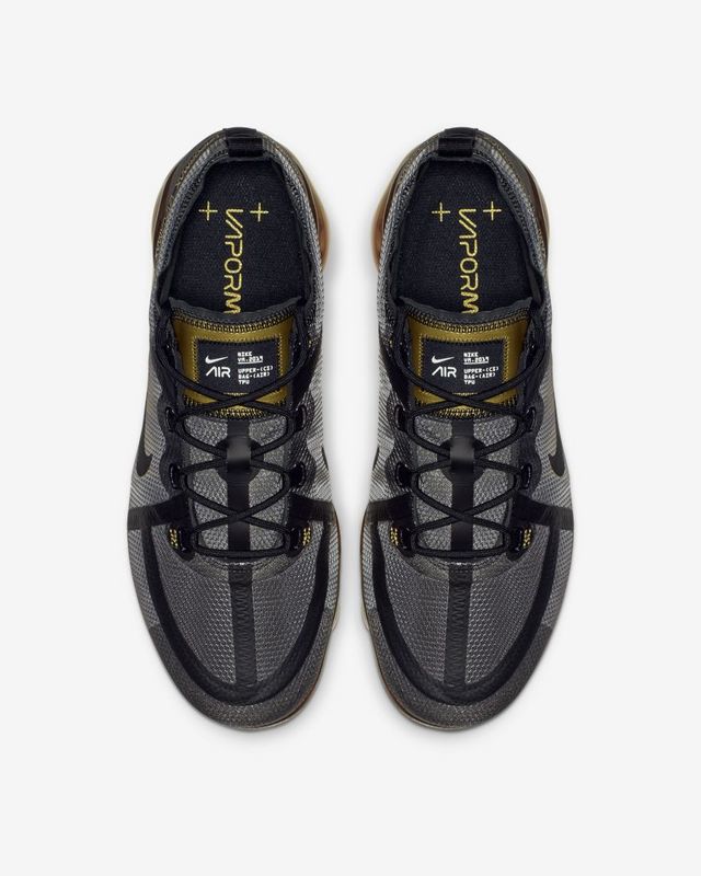 nike vapormax 2019 negras y dorado - ZapasGo