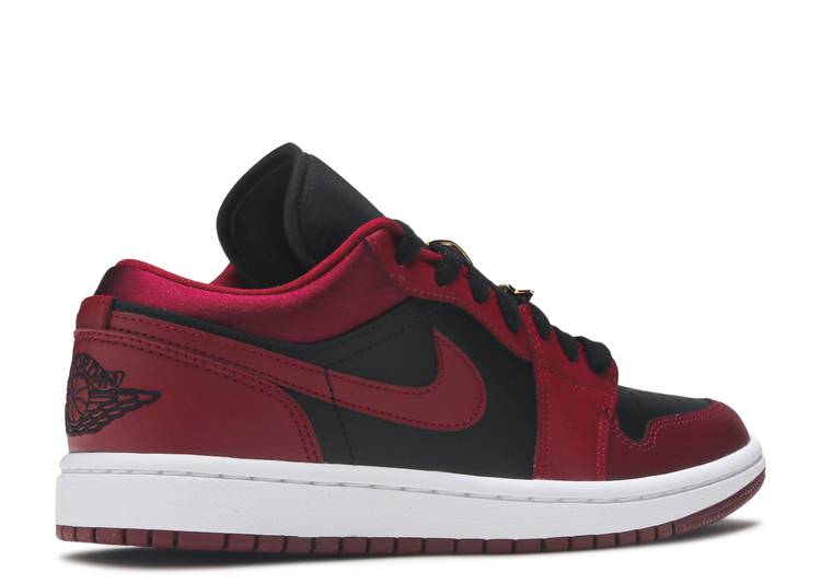 Air Jordan 1 Low Black Beetroot - TeCalzoShoes