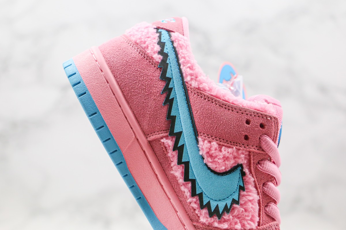 grateful dead x nike sb dunk low pink