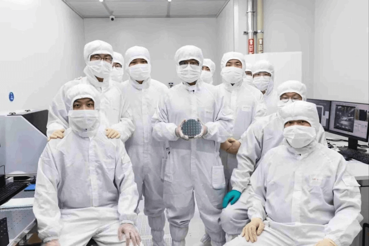 quantum computing chip scientists