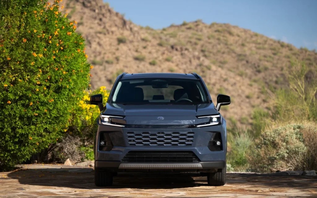 Toyota Selects Mapbox For Next Generation Navigation In The 2026 RAV4 Rav4 10