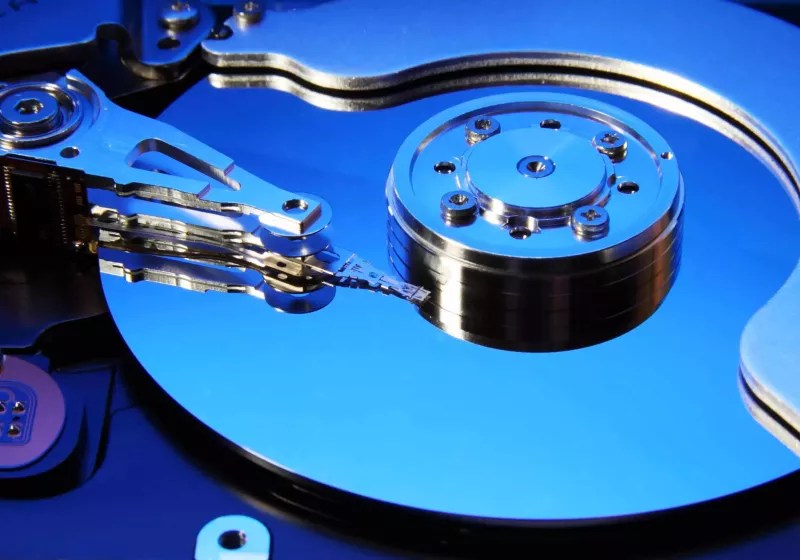 Hard drive makers WD and Seagate ride the AI surge as storage needs explode Hard drive makers WD and Seagate ride the AI surge as storage needs explode