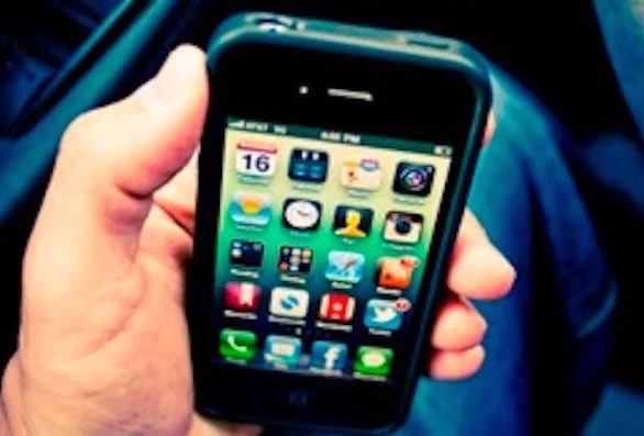 it is important to protect data from smartphone apps!