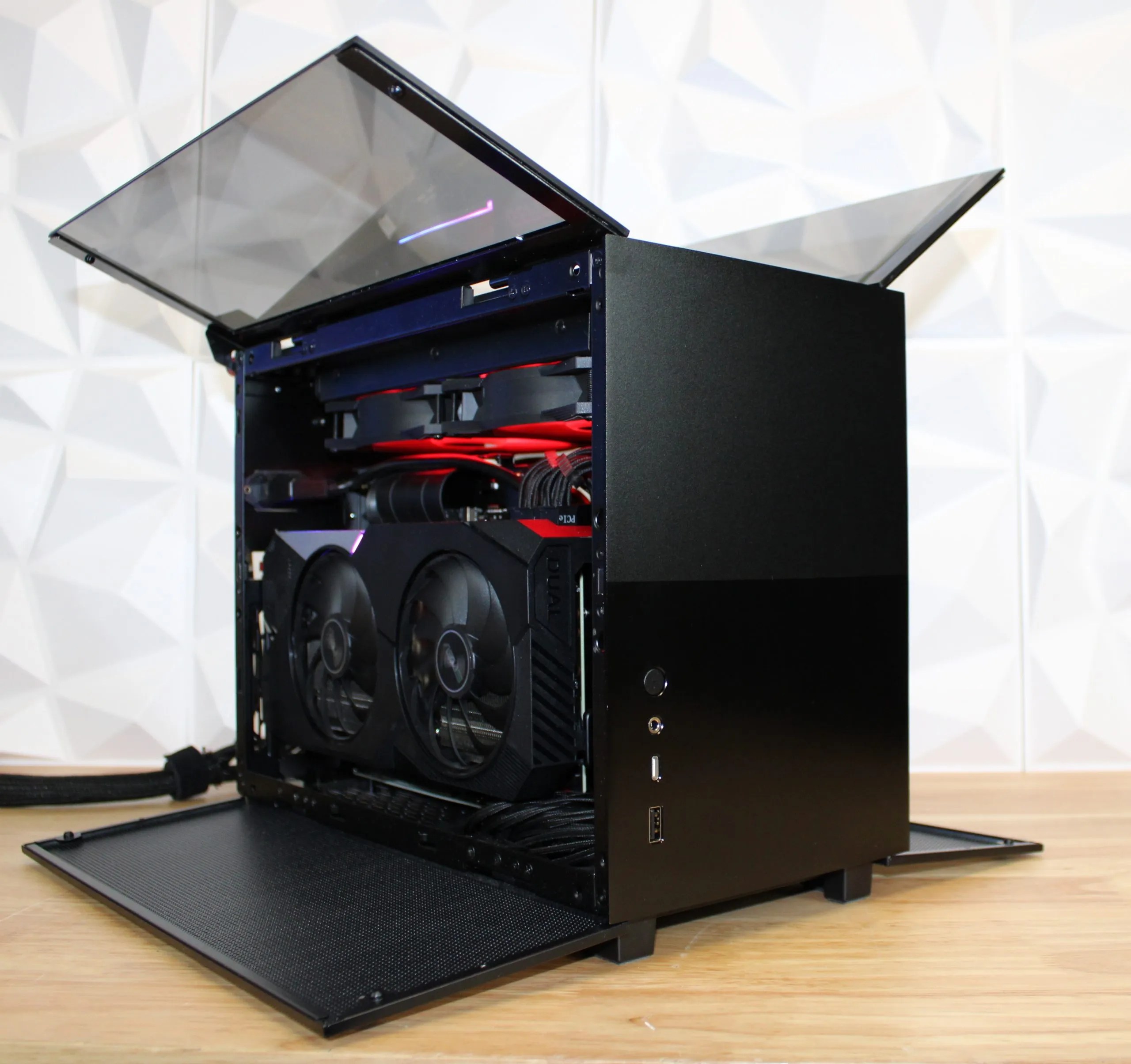 SOLD – LIAN LI Q58 Gaming PC – Ryzen 7 – RTX 3070 - Tech505