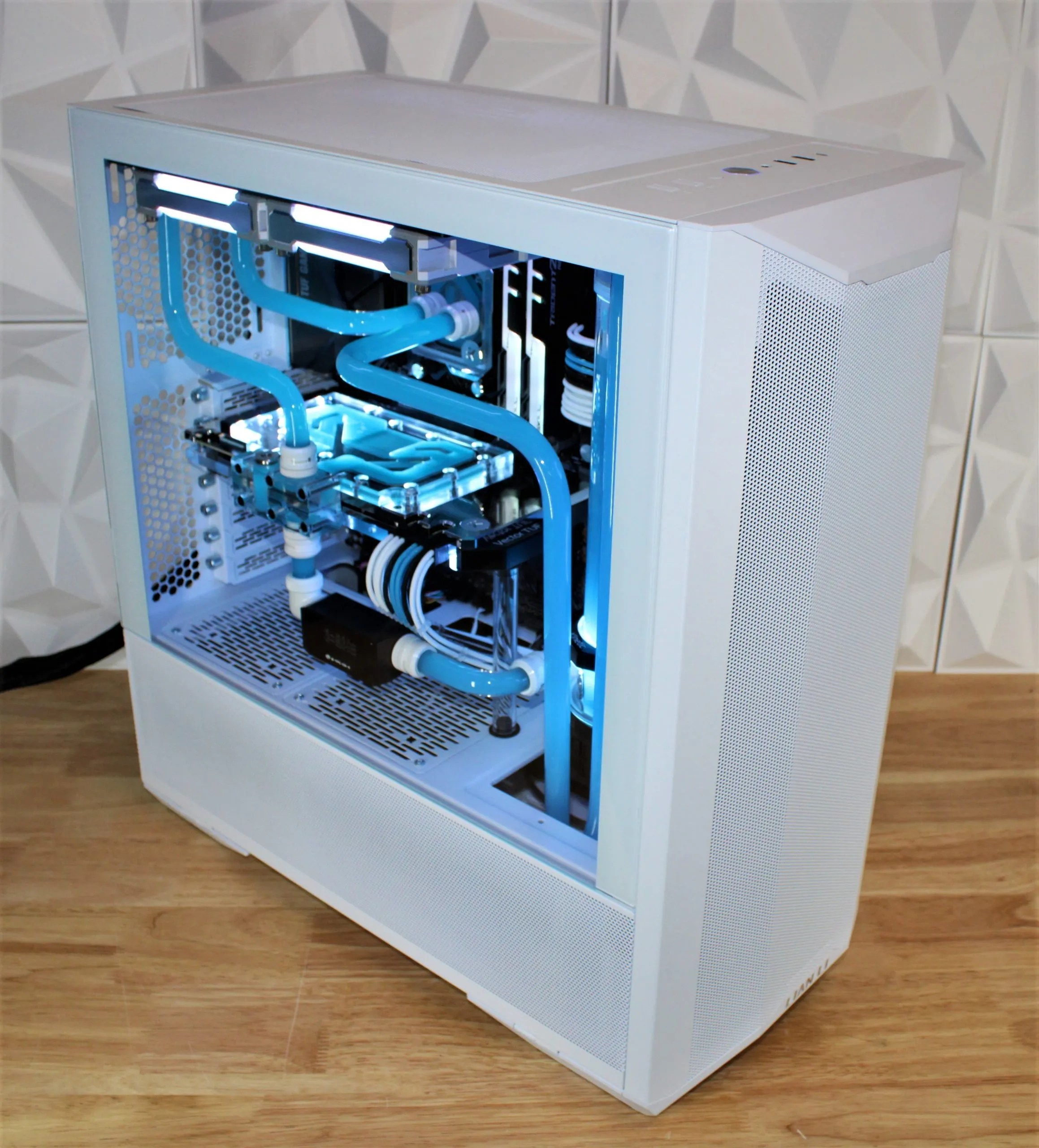 Building in the Lian Li LANCOOL II - Tech505 Technology Solutions, LLC