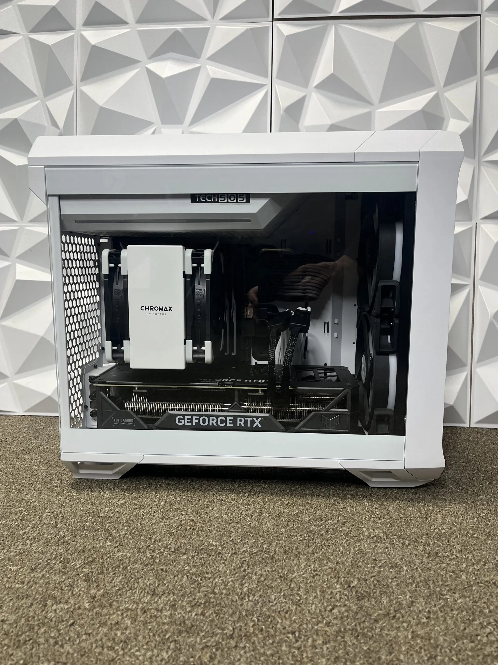 SOLD – Fractal Design Torrent Nano – i7-12700kf – RTX 4070 Ti