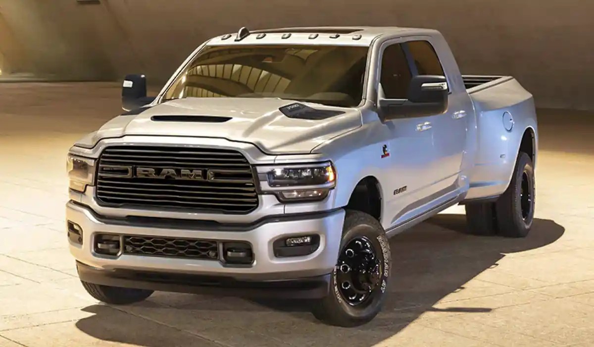 2025 RAM 3500