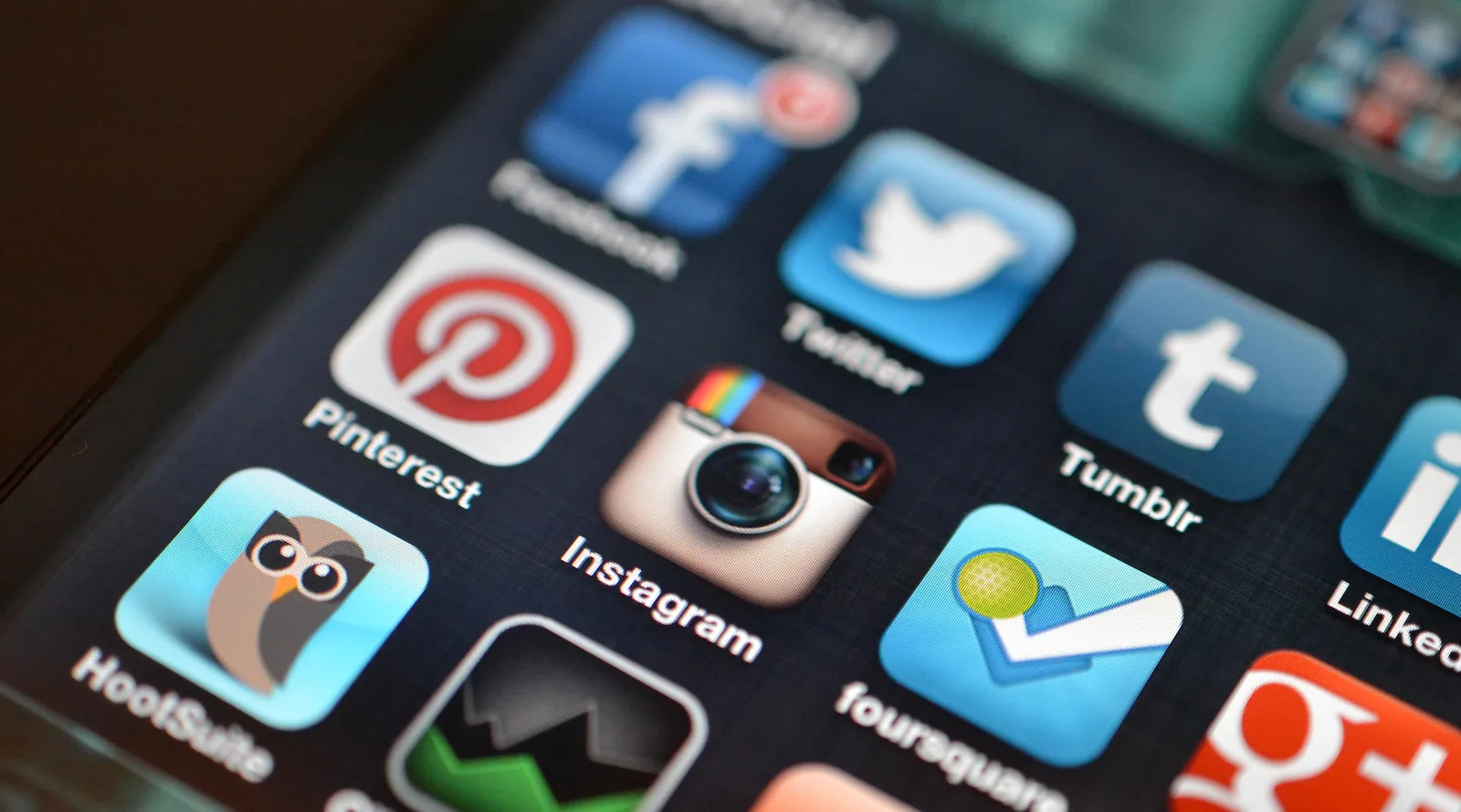 Early Wins for the Social Media Ban, New Survey Claims. But the Full Picture Is Far More Complicated.