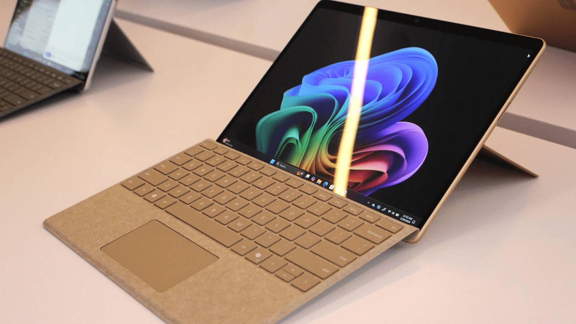 Windows Wrap — 4 steps to save the Surface brand