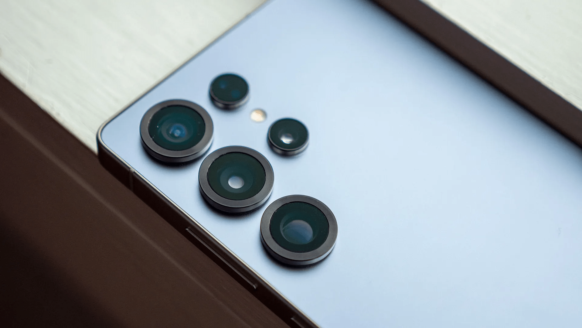 AirDrop sharing for older Samsung Galaxy devices could be here very soon