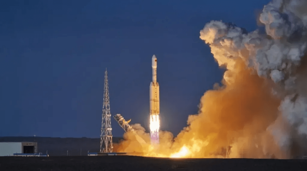 China’s Kinetica-2 rocket debuts successfully, sending prototype cargo spacecraft to orbit