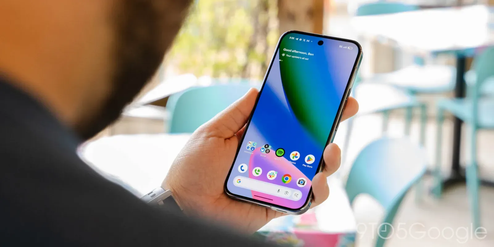 Google Pixel 11 reportedly gets Samsung’s new flagship display ahead of iPhone