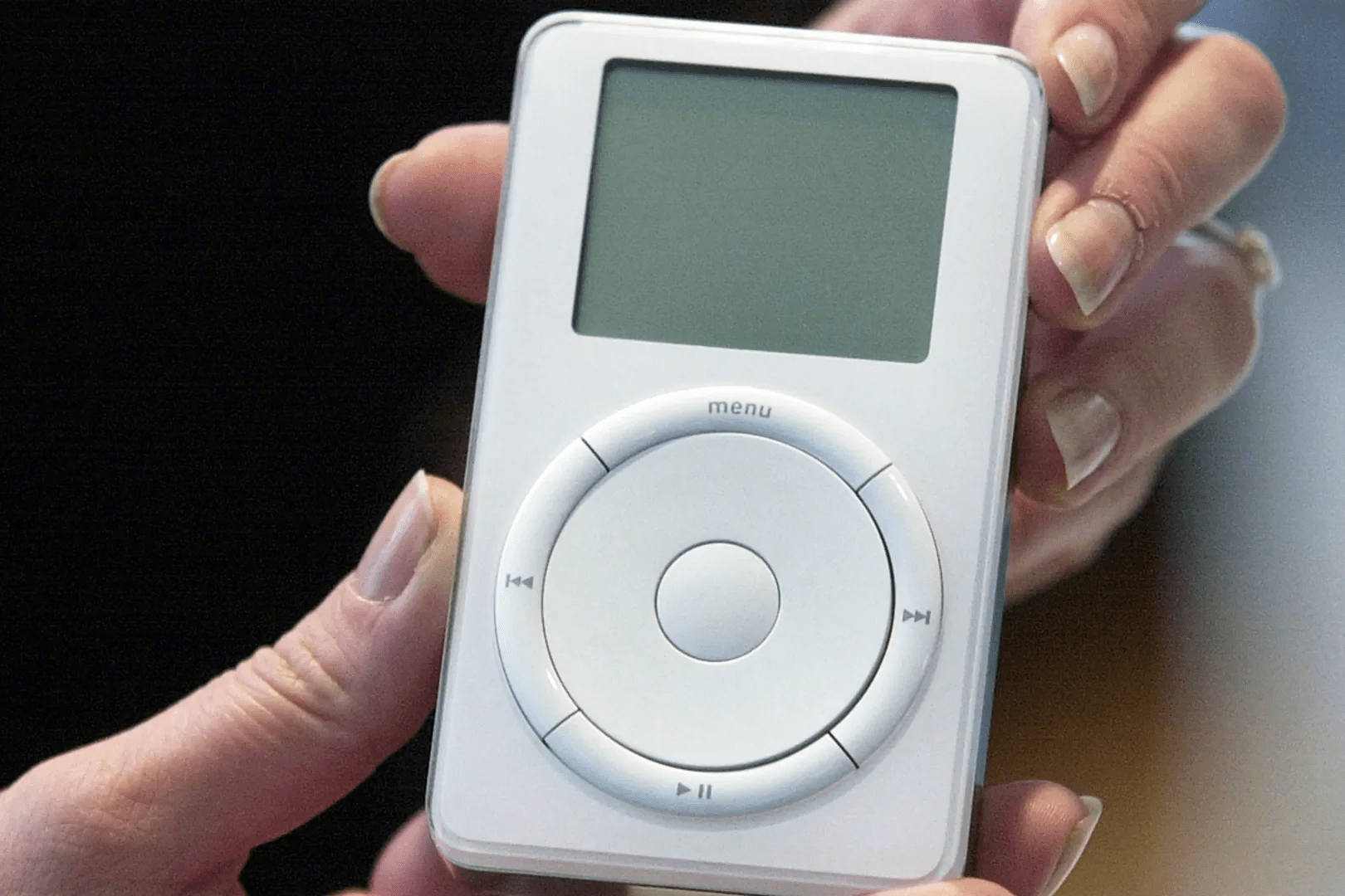 A young generation is reviving the iPod for distraction-free listening