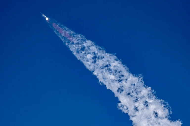 Elon Musk’s Starship Rocket Eyes Tokyo-to-New York in 30 Minutes, But Commercial Launch Remains Years Away