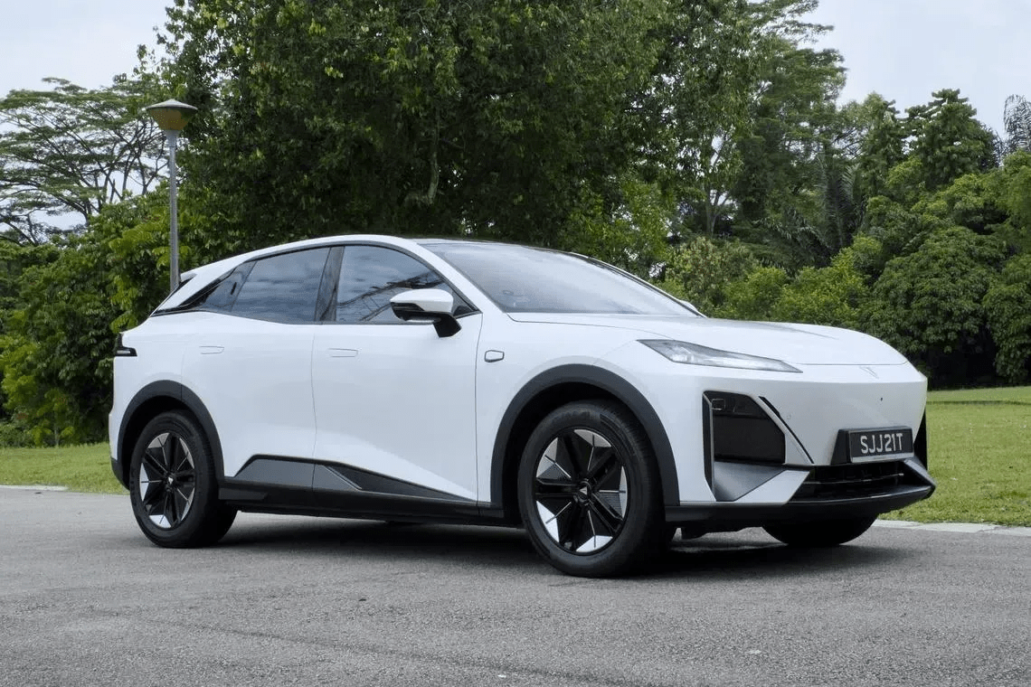 The Deepal S07 is proof that BYD and Tesla aren’t the only ones making good electric SUVs
