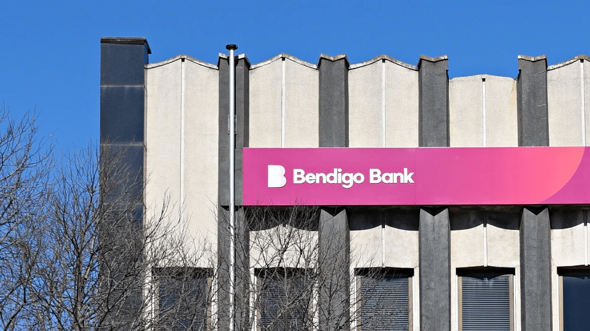 Bendigo Bank job cuts: Union calls on federal government to prevent further AI job losses