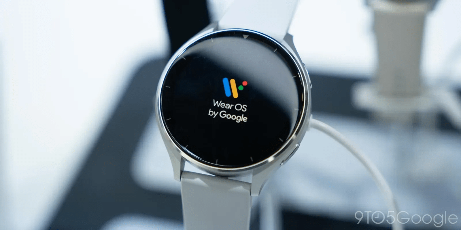 Google releases Wear OS 6.1 based on Android 16 QPR2
