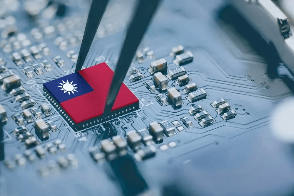 The Global Microchip Race: Why Your Next Phone or Car Depends on Taiwan