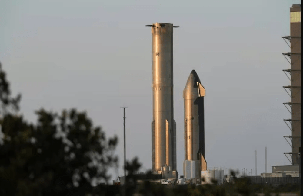 Elon Musk’s SpaceX moves toward landmark stock market debut
