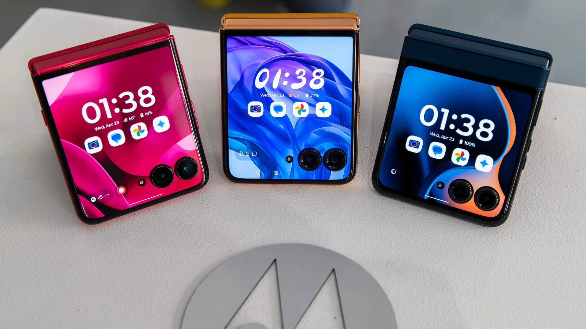 Motorola strives for ‘iconic’ again in the Razr 2026 series, teases foldables before launch