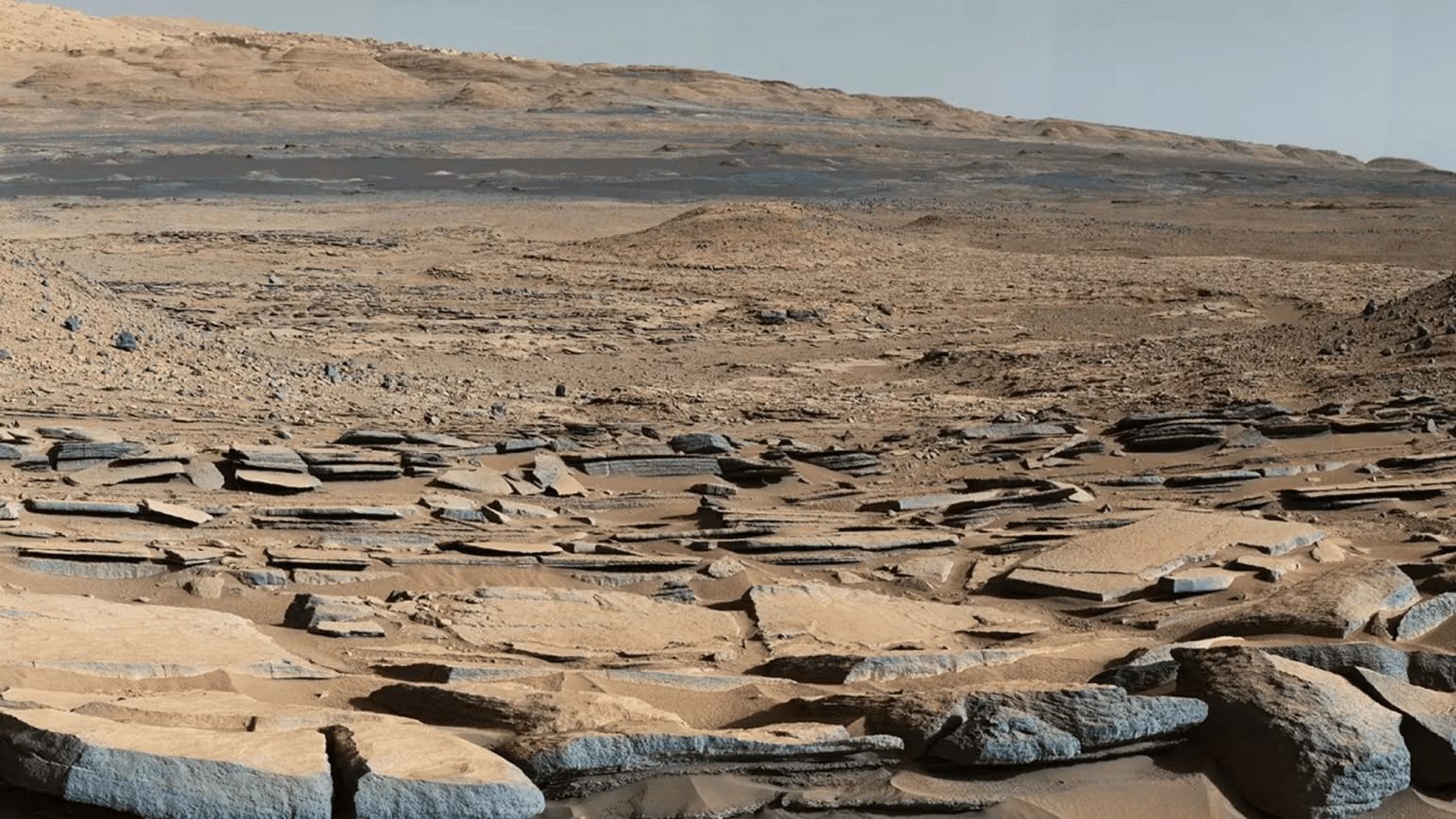Scientists found a ‘bathtub ring’ on Mars. Could it be evidence of an ancient Red Planet ocean?