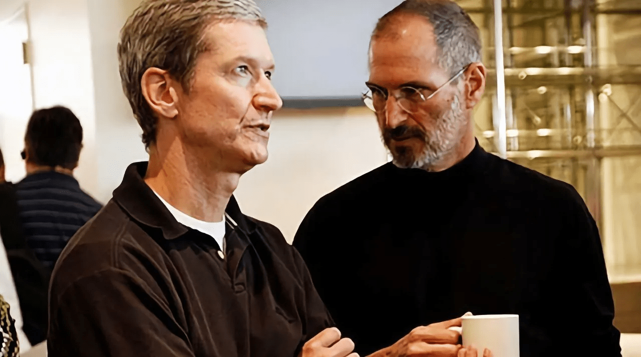 How Tim Cook started at Apple in 1998, and how 15 years of being the CEO ends