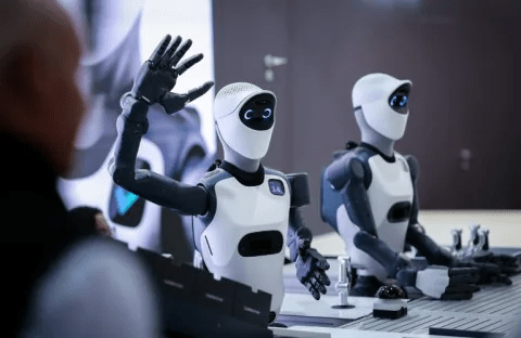 AI-powered robots offer new hope to German factories