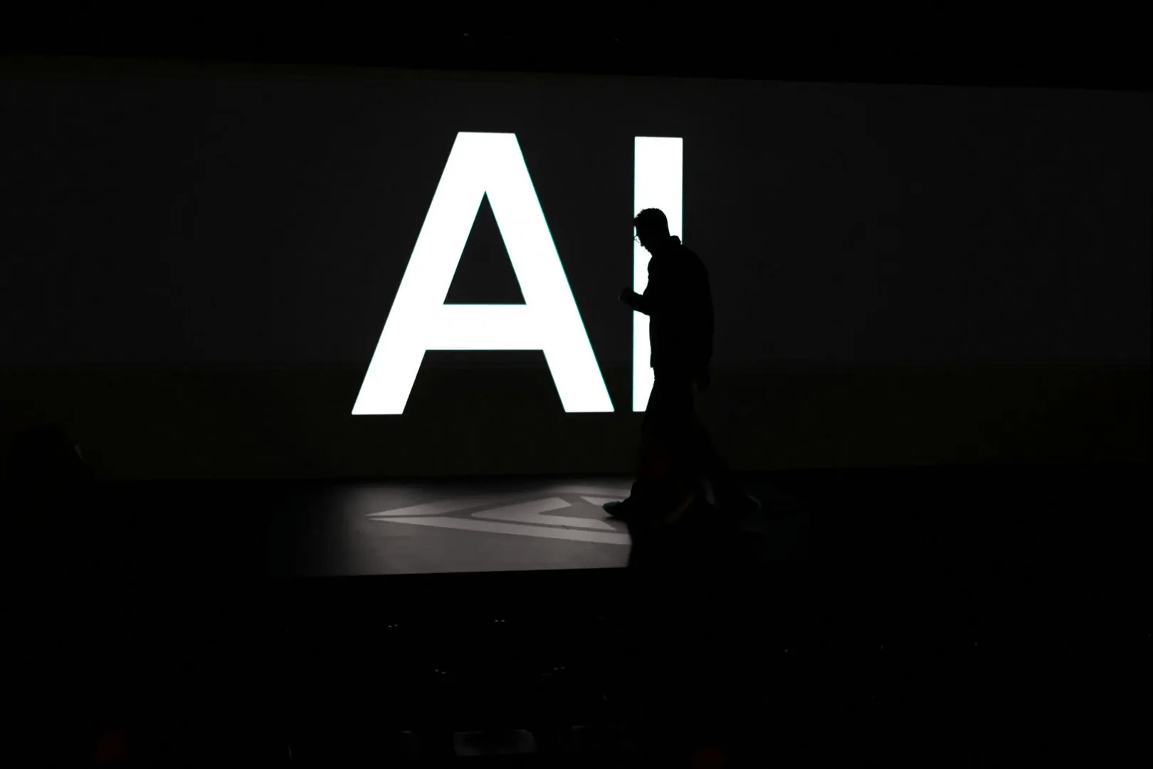 AI ruling prompts warnings from US lawyers: Your chats could be used against you