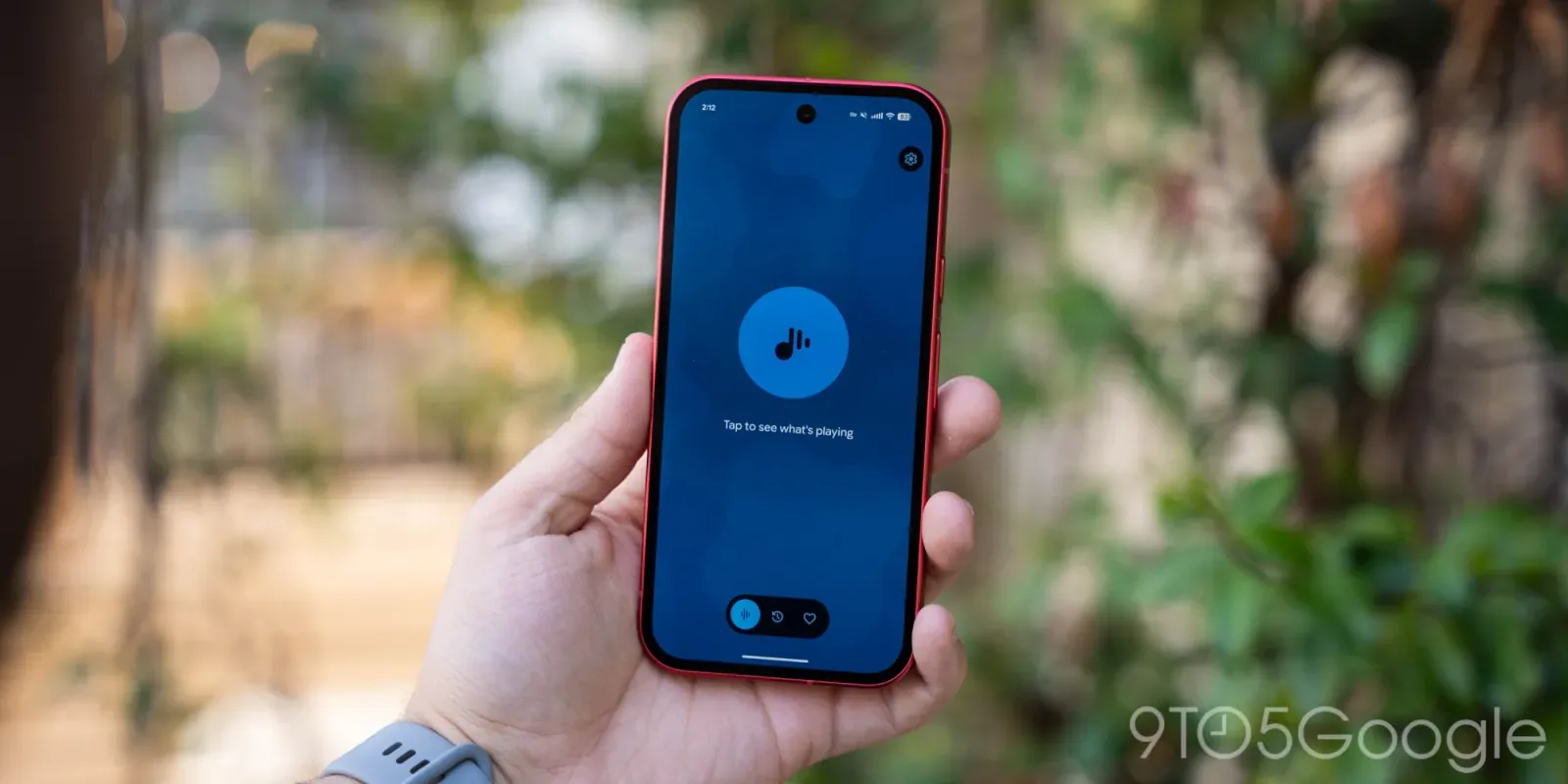 Google releases first Pixel Now Playing app update