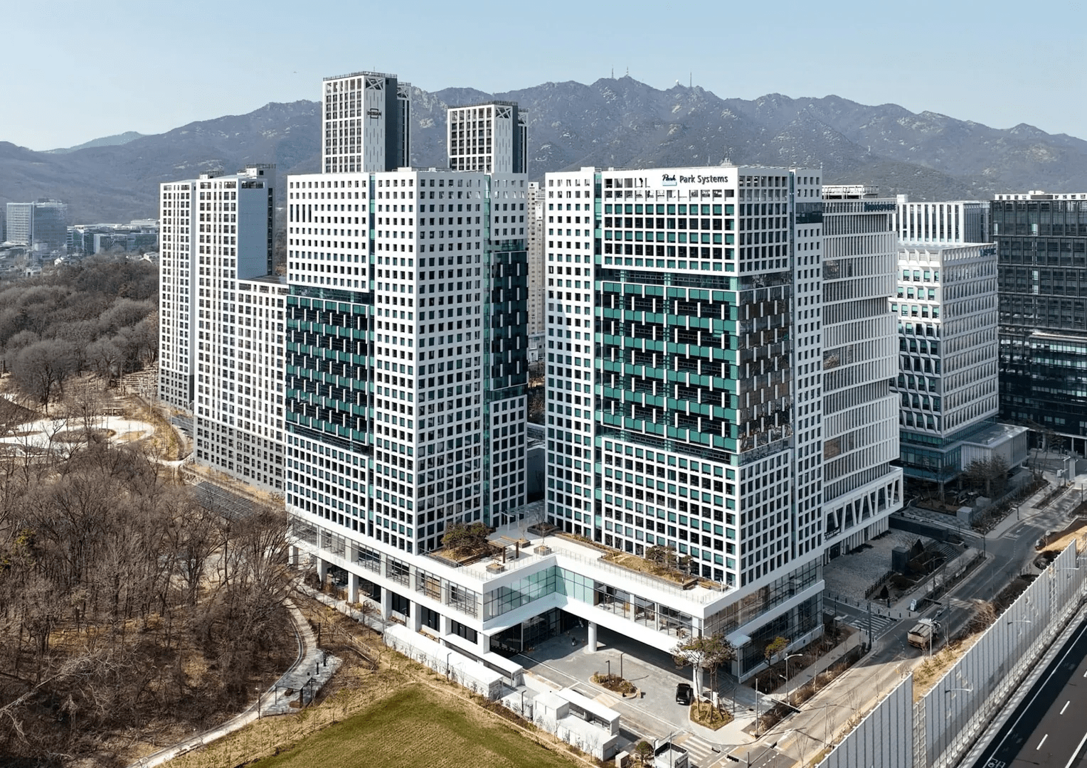 Park Systems Opens New Global Headquarters