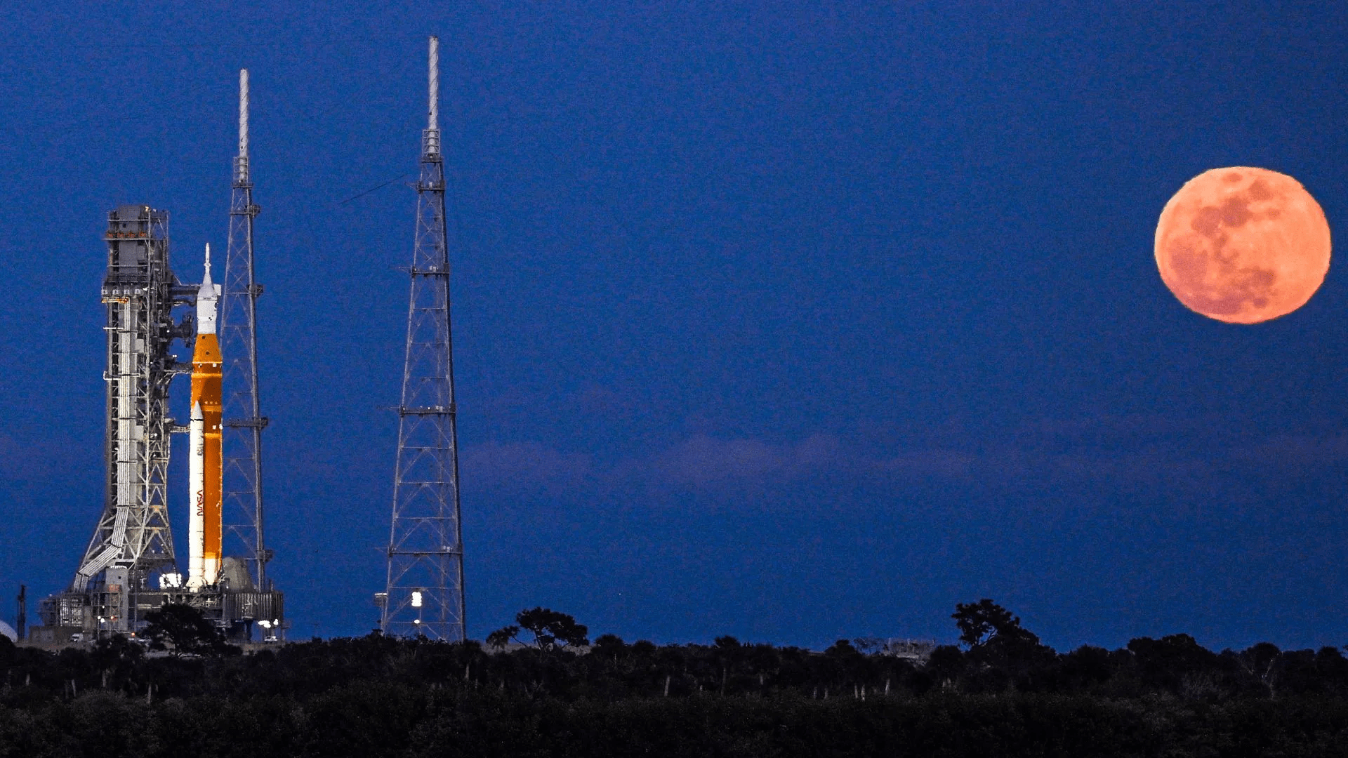 April’s full ‘Pink Moon’ rises tonight — just as NASA readies its Artemis 2 moon mission