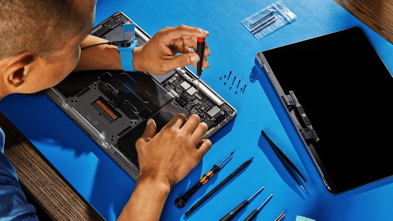 Even MacBook Neo can’t save Apple from repairability complaints