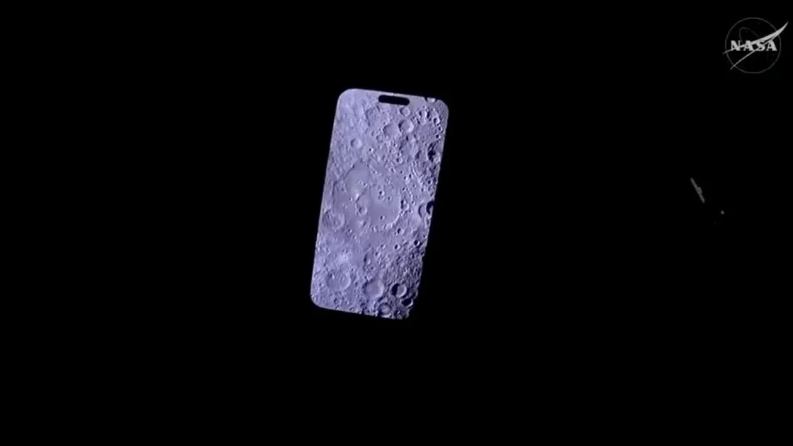 Artemis 2 moon astronauts capture space history — on their iPhones