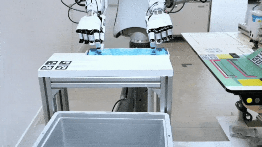 Zhejiang Humanoid Robot Innovation Center Signs Order for 2,000 Humanoid Robots