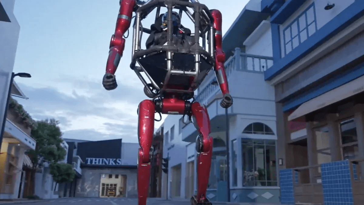 China’s Robot Juggernaut Unitree Debuts a $650,000 Personal Gundam