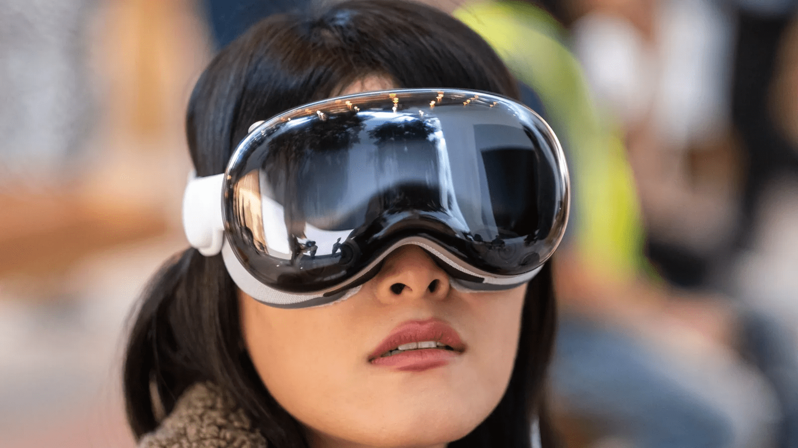 Reasons Why The Apple Vision Pro Failed