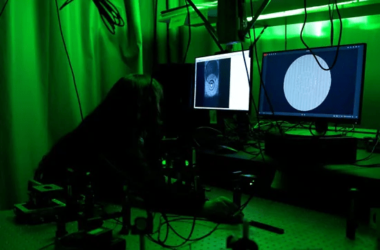 Illinois Wesleyan to Launch Interdisciplinary Undergraduate Quantum Science and Engineering Program