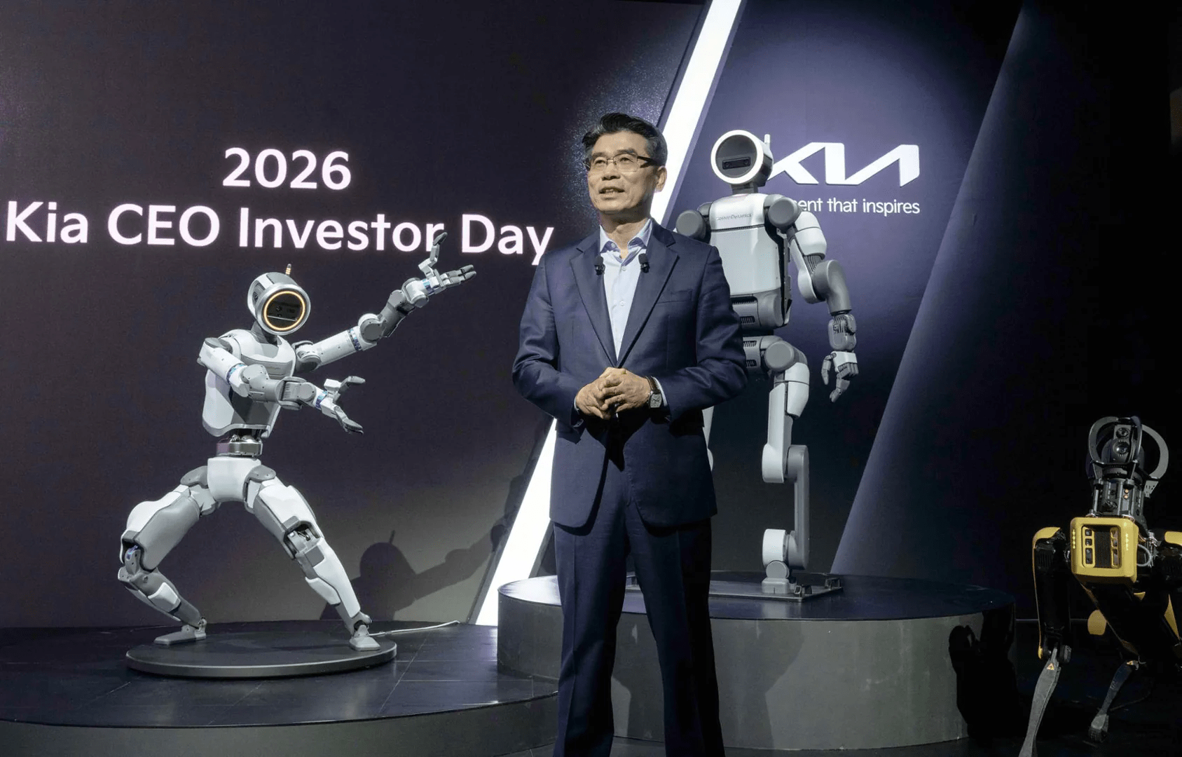 Kia CEO outlines plan to deploy humanoid robot Atlas at US factories in 2029