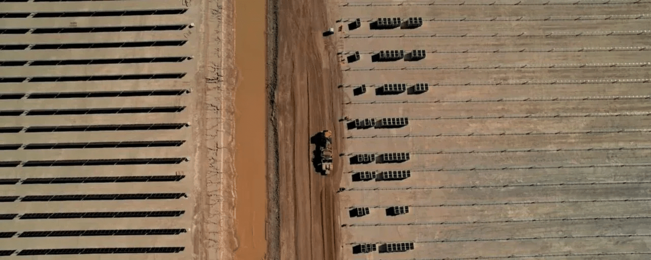 Sunraycer closes US$901 million financing for three Texas solar-plus-BESS projects