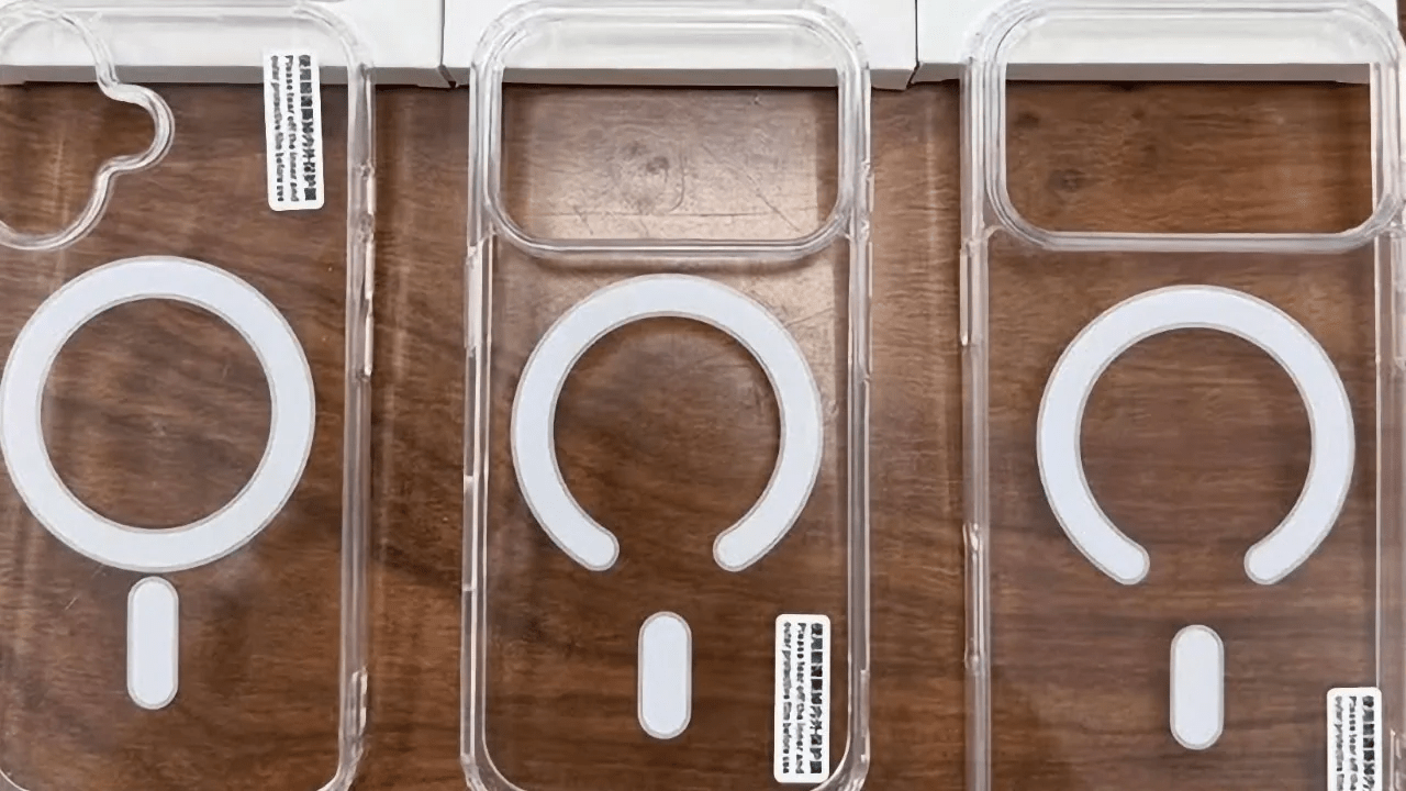 iPhone 18 clear cases could revert to old MagSafe design for some reason