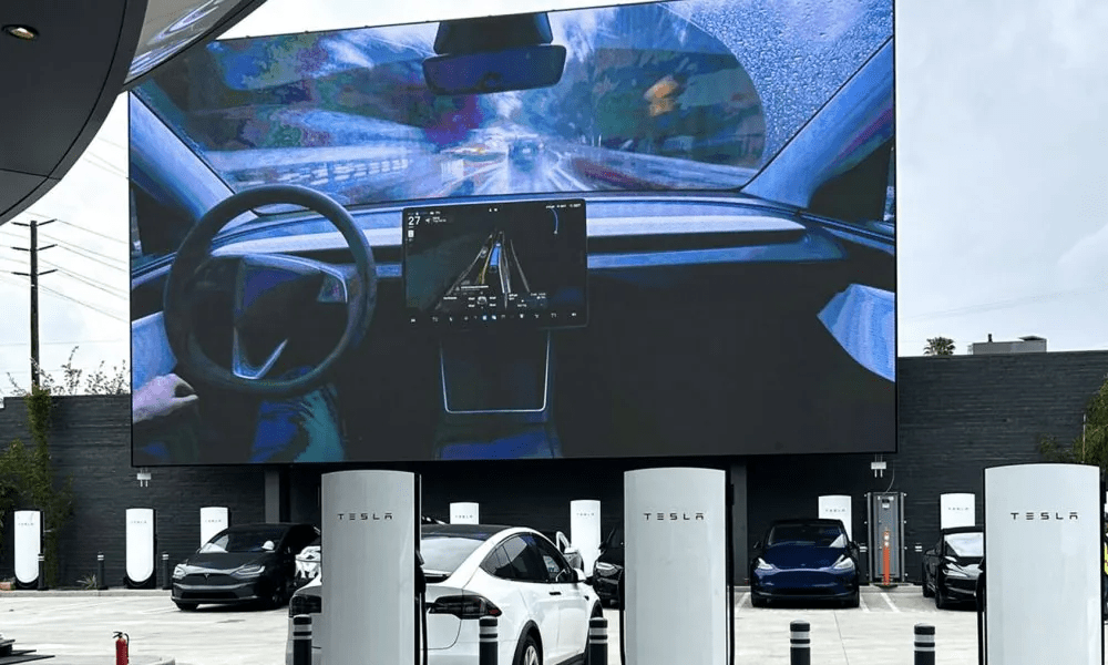 Tesla ships new feature that silences neighborhood Supercharger complaints